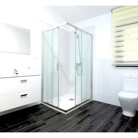 Elegant In Outes With Pool Villa *