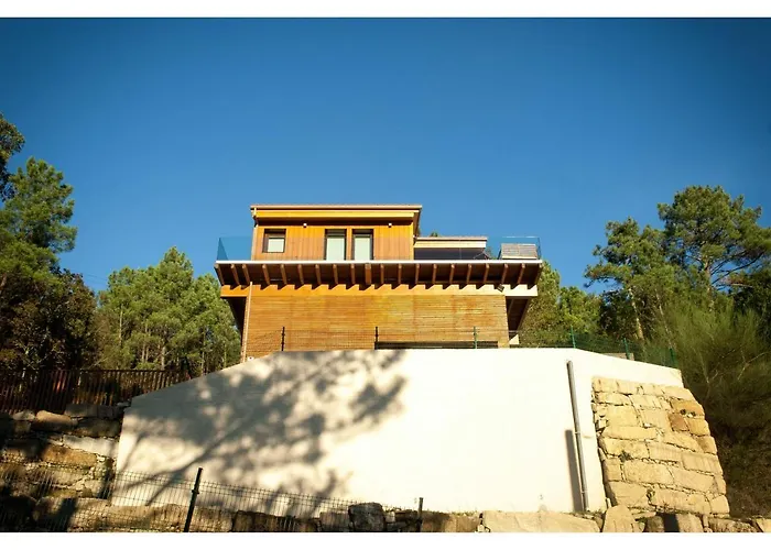 Elegant In Outes With Pool 빌라 Serantes (Noia)